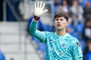 Chelsea Resmi Pinjamkan Mike Penders ke Strasbourg, Jadi Kiper Utama Masa Depan