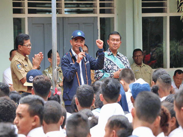 Wali Kota Jambi Maulana Ajak Ayah Hadir di Hari Pertama Sekolah