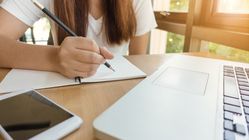 Kunci Jawaban Bahasa Indonesia Kelas 11 Halaman 17 Kurikulum Merdeka: Isi Paragraf Lengkap